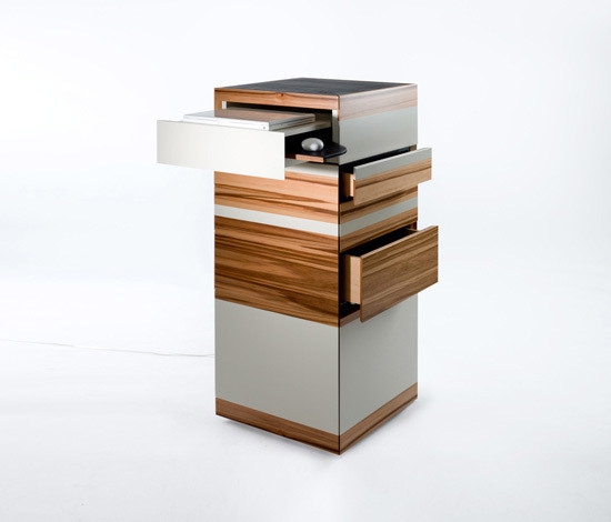 Laptop Tower LT FP.2 Sarah Maier