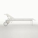 B&B Italia 1966-42 Chaise longue Chaises longues / Day beds Outdoor recliners / deckchairs