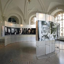 Burkhardt Leitner constructiv CLIC Rund Architectural systems Display systems