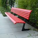 BURRI Campo Bench with backrest Bancs publics Mobilier urbain