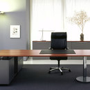 Identi Aperto table and container system Mesas de oficina / conferencia Muebles de oficina
