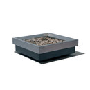 Marc Planter Onn Outside