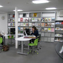 Spinoff Möbel 8Noll Library Bibliothek / Lesesaal Bibliothek: Bibliotheksregale Displayständer