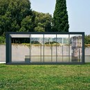 Metalco Dehors Sonnenschutz / Pergolas Stadtmöblierung