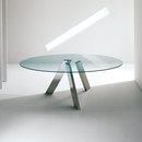 Former Fix oval table Tables