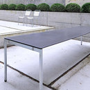 Atelier Alinea The Thesis garden table Tavoli da giardino