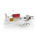 Vitra Level 34 Office workstations