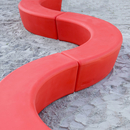 out-sider #137 Loop Arc Aussensitzbänke Lounge: Sitzbänke Loungebereich / Wartebereich Wartebereich: Sitzelemente