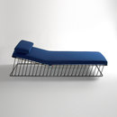 Phase Design Wired Italic Chaise Relaxing