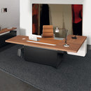 ULTOM ITALIA Taiko Desks / Workstations Executive