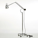 ZEITLOS – BERLIN Roll-turn-swive- and height-adjustable lamp Free-standing floor lights