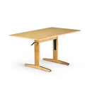 Helland Bo dining table Institutions sociales Tables
