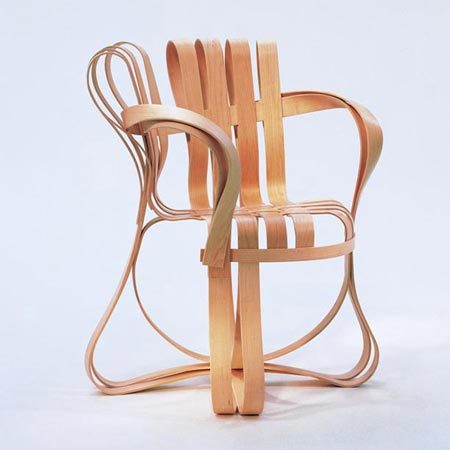 Gehry Cross Check™ chair Knoll International