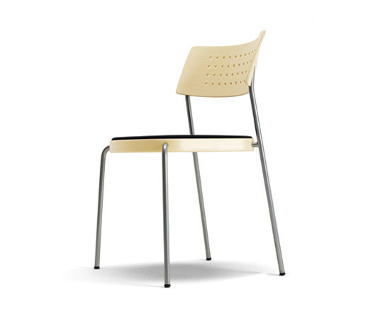 Parade Chair Magnus Olesen