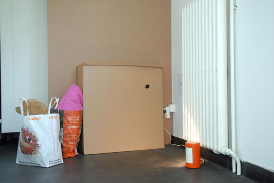 Cardboard Suite Clochard [installation] zhdk / Departement Design