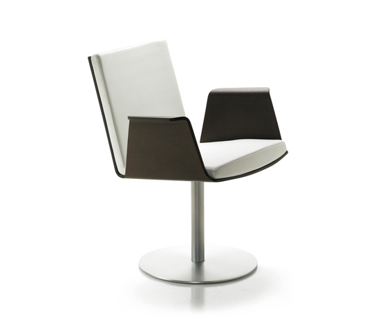 Don swivel leg armchair Sellex