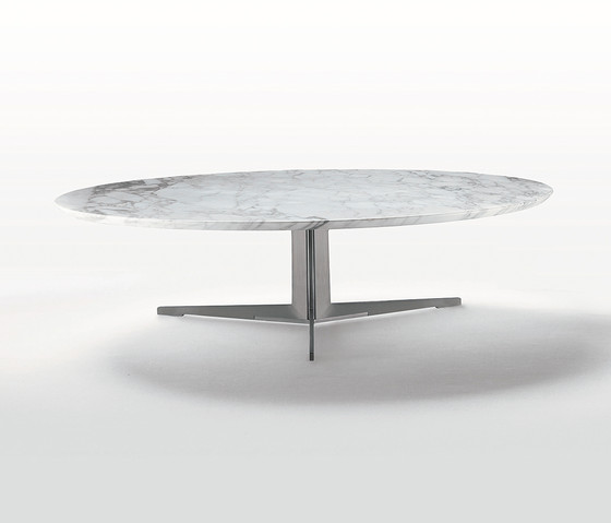 Fly coffee table Flexform