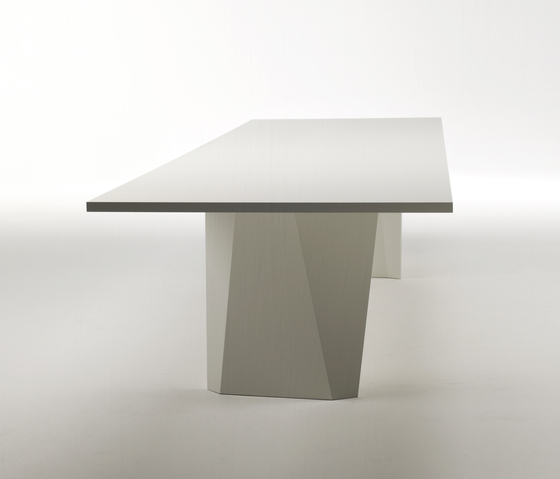 Wedge Living Divani