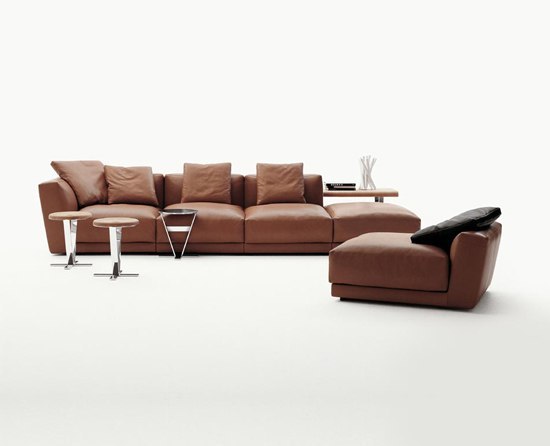 Luis B&B Italia
