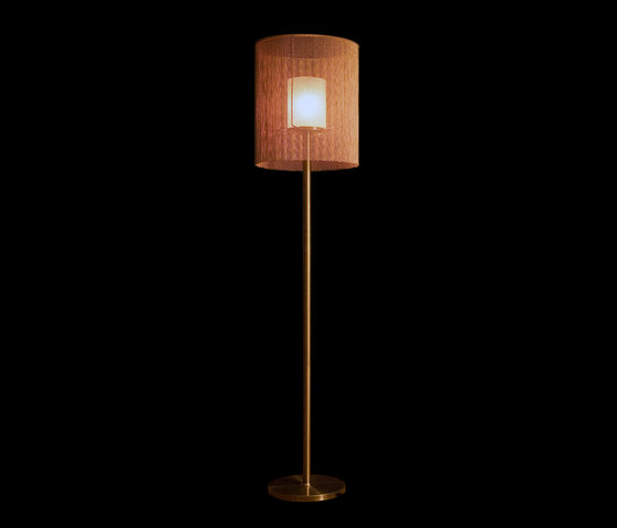 Circular Cropped Willowlamp