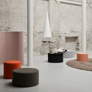 POUFS AND STOOLS