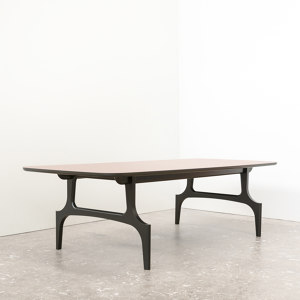 DINING TABLES / CONTRACT TABLES
