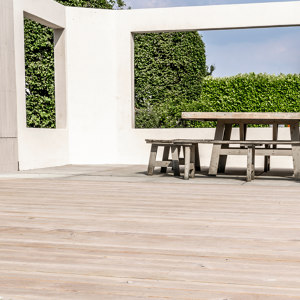 HIRAM HABITAT TERRACE DECKING