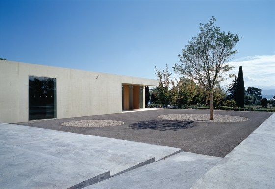 Centre funéraire régional à Nyon, Vaud | Arquitectura religiosa / centros sociales | Aeby & Perneger SA