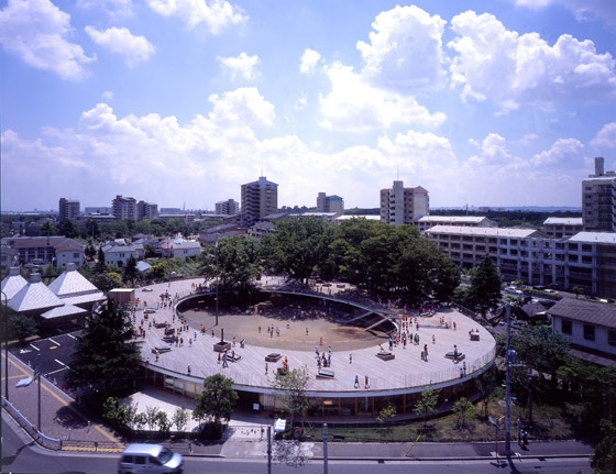 Fuji Kindergarten de Tezuka Architects | Jardins d'enfants/crèches