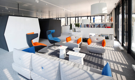 TeamBank Headquarters | Office facilities | Evolution Design