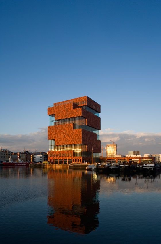 Mas, Museum aan de Stroom  Neutelings Riedijk Architecten, Bureau