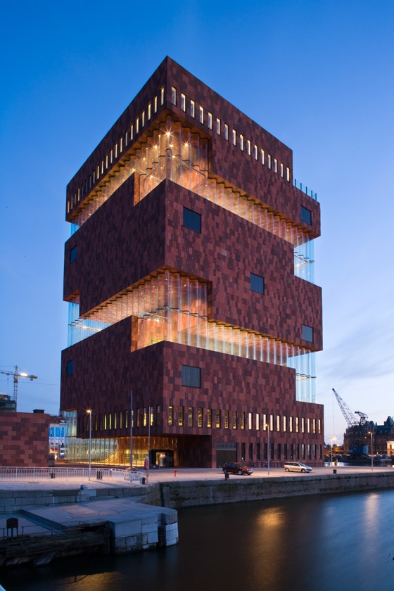 Museum aan de Stroom by Neutelings Riedijk Architects | Museums