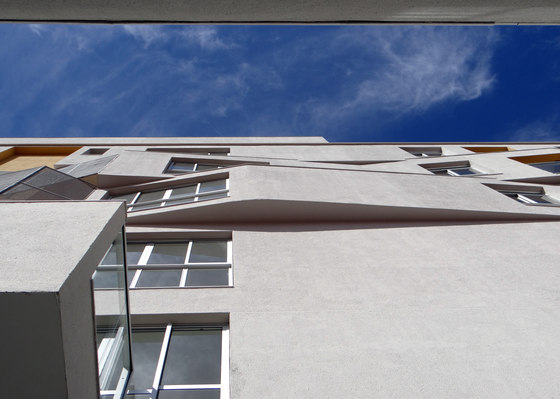 VDA Building by Vazio S/A | Apartment blocks