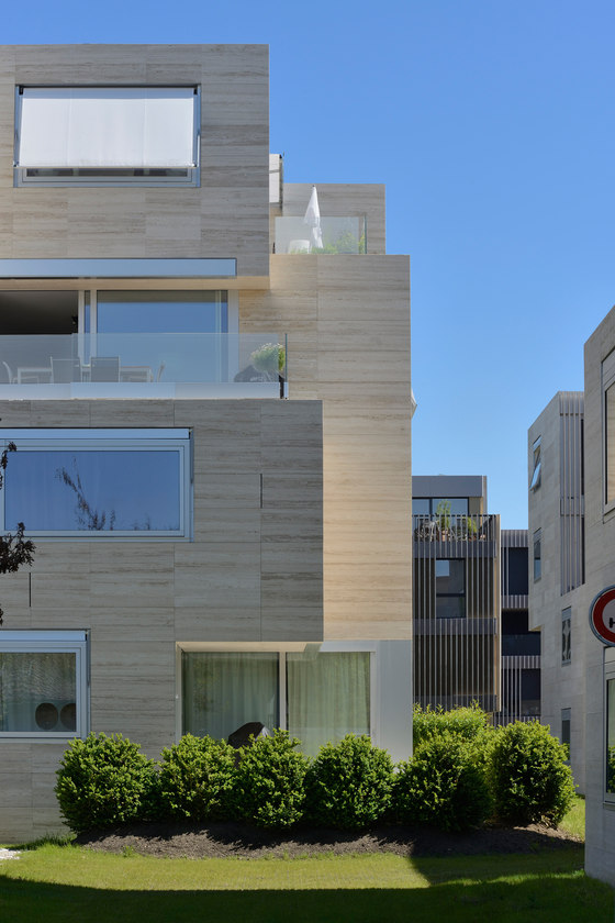 Housing and Urban Planning of "Grand-Pré" Neighbourhood de Luscher Architectes SA | Immeubles