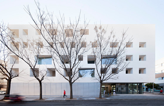 Nuevo Centro Docente para la Universidad de Córdoba de RAFAEL DE LA-HOZ Arquitectos | Universidades