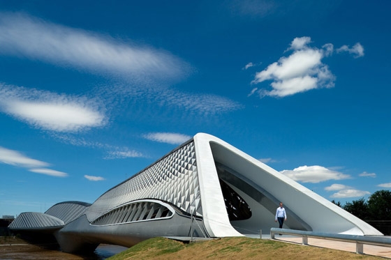 Zaragoza Bridge | Brücken | Zaha Hadid Architects