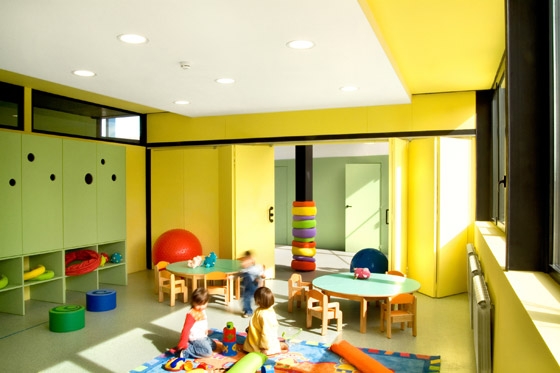 Arreletes Day Care Center by XVSTUDIO | Kindergartens / day nurseries