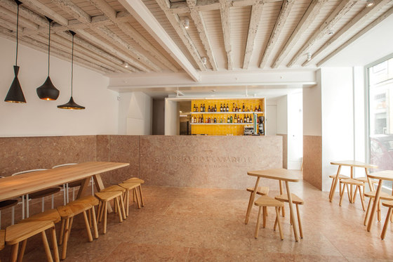 Adega dos Canários | Cafeterías - Interiores | TERNULLOMELO ARCHITECTS
