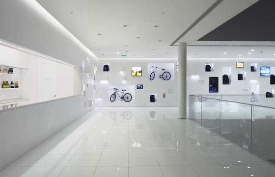 BMW Longdebao | Showrooms / Salónes de Exposición | Crossboundaries