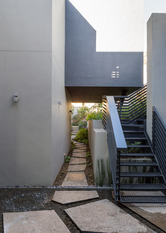 The Concrete House by Nico van der Meulen Architects | Living space