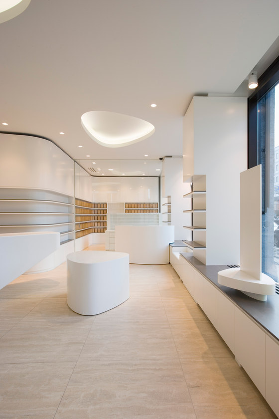 Friedrichstadt Apotheke by wiewiorra hopp schwark architekten | Shop interiors