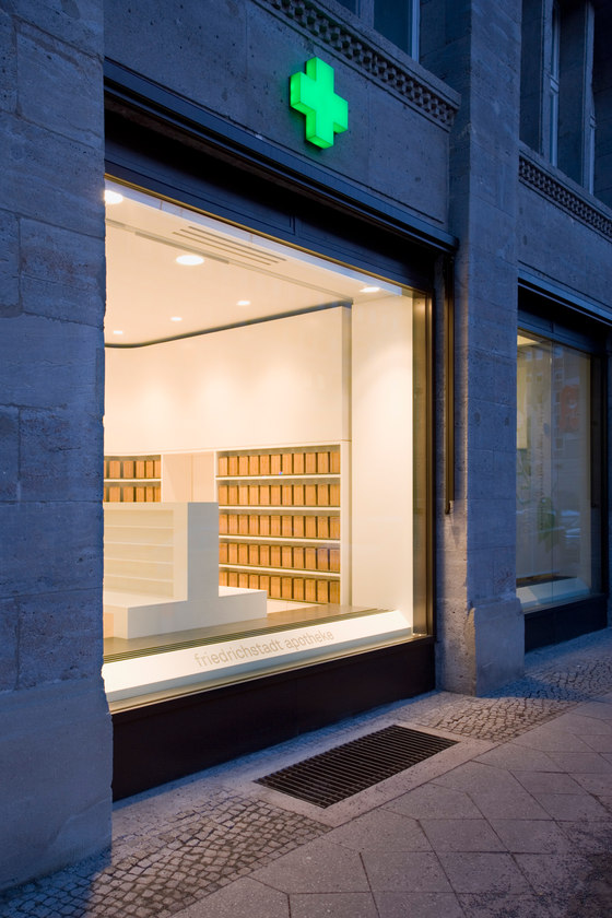 Friedrichstadt Apotheke by wiewiorra hopp schwark architekten | Shop interiors