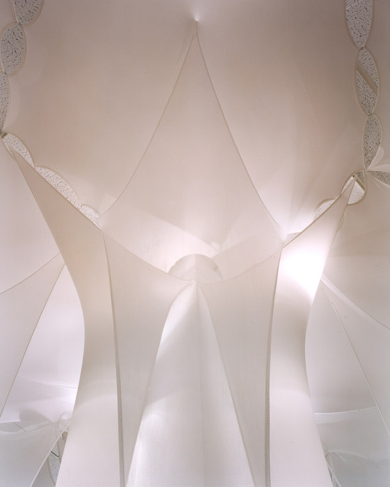 Elie Tahari Fashion Showroom by Gisela Stromeyer Design | Shop interiors