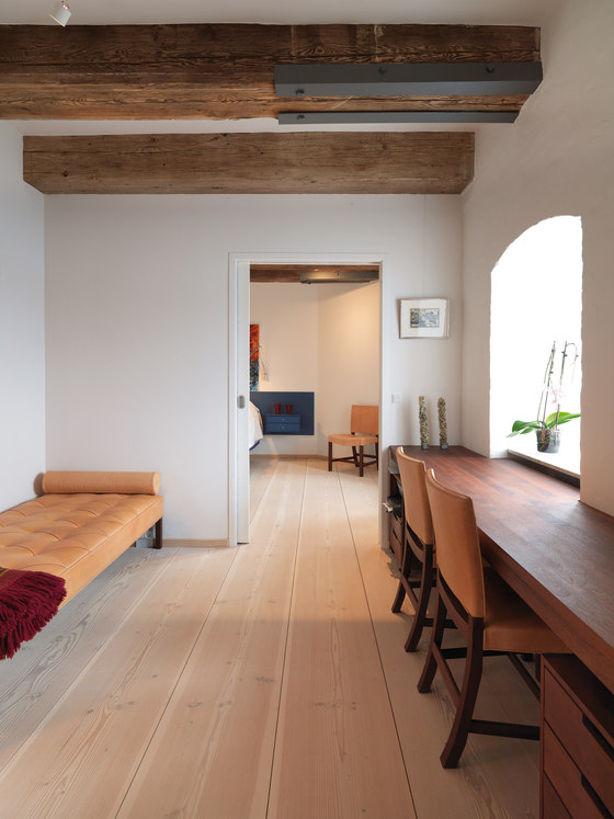 Exclusive residence in the old warehouse |  | DINESEN