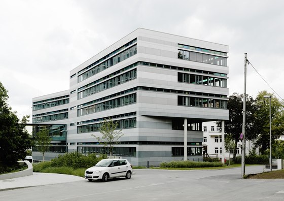 Office building Südwestrundfunk | Manufacturer references | Rieder