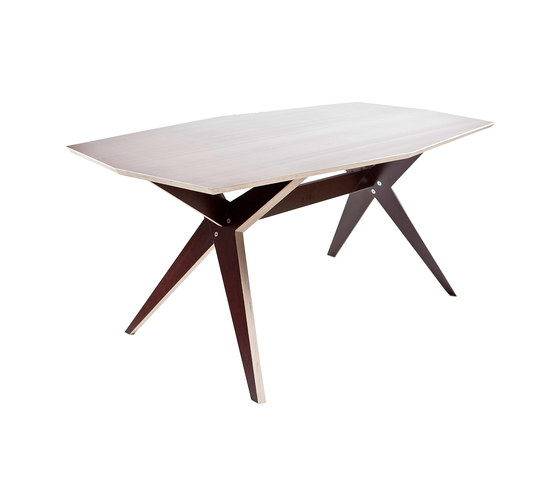 NW 208 TABLE by Kyburz Produktdesign | Making-ofs