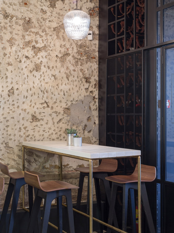 NUDE. Coffee & Wine Bar by Zeitraum | Manufacturer references