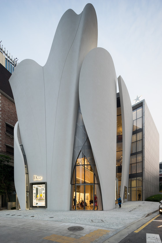 Christian Dior Flagship in Seoul by Atelier Christian de Portzamparc | Shops