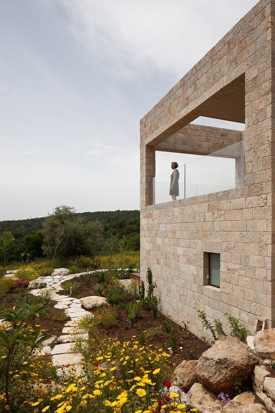 Residence in Aloney Abba by Blatman-Cohen Architecture Design | Detached houses
