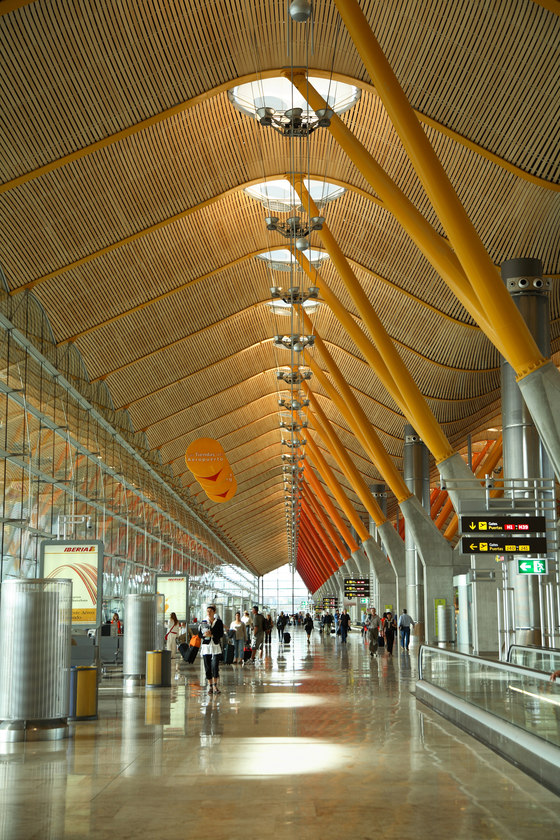 Madrid Barajas Airport | Herstellerreferenzen | MOSO bamboo products